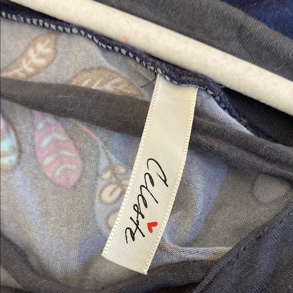 Celeste Blue Graphic Relaxed T-Shirt - Picture 2 of 3